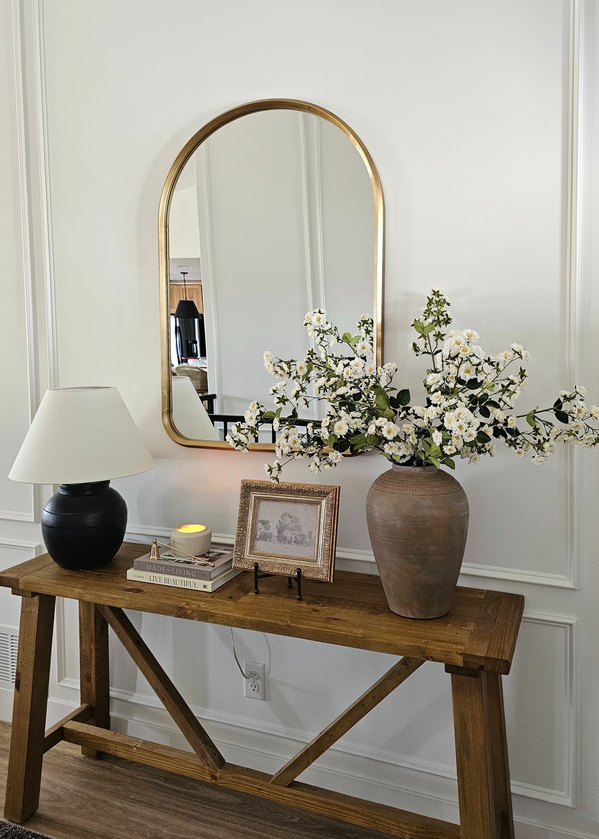 Climbing Fake Roses Branch in Cream White - 33"