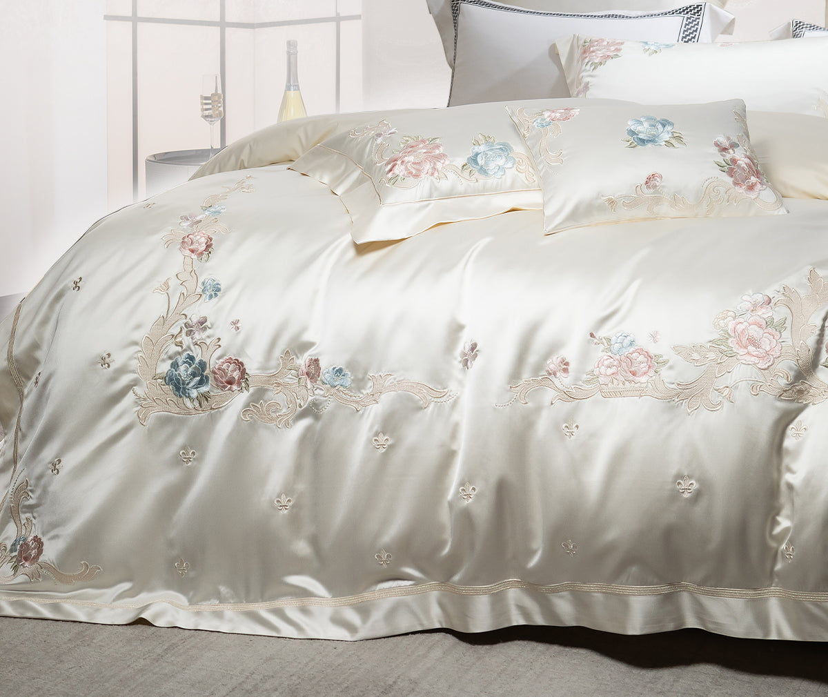 Luxury Royal 140s Cotton-Silk Embroidered Bedding Set