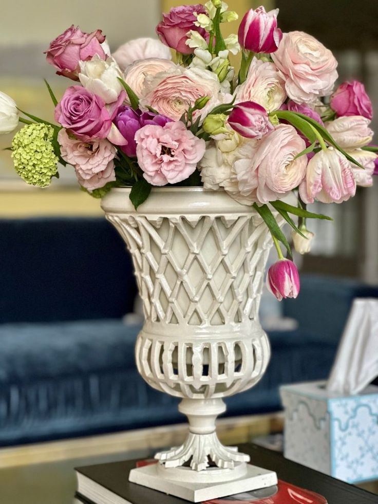 Ivory Lattice 16" Urn in Cast Aluminum