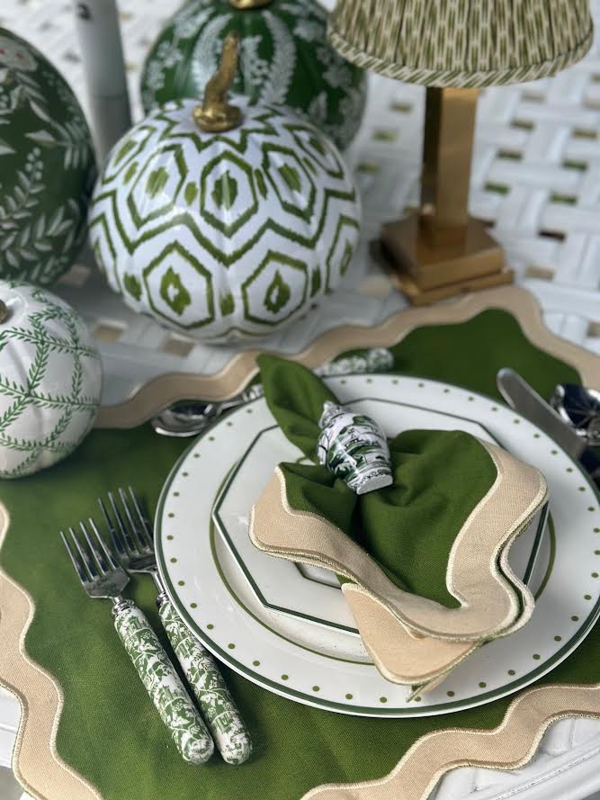 Green & White Village Scene Ginger Jar Set of 4 Napkin Ring