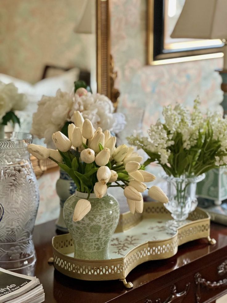 Soft Green Floral Jar (3 Sizes)