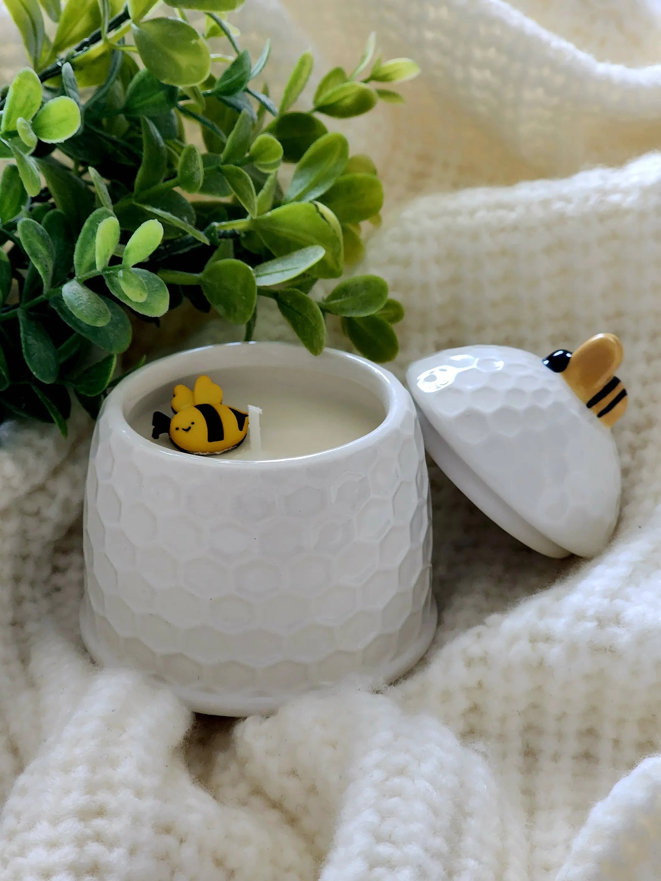 Bee Hive Soy Candle 8oz