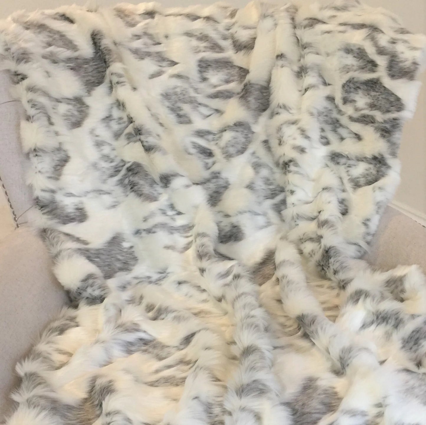 Plutus Ivory Rabbit Faux Fur Handmade Luxury Throw