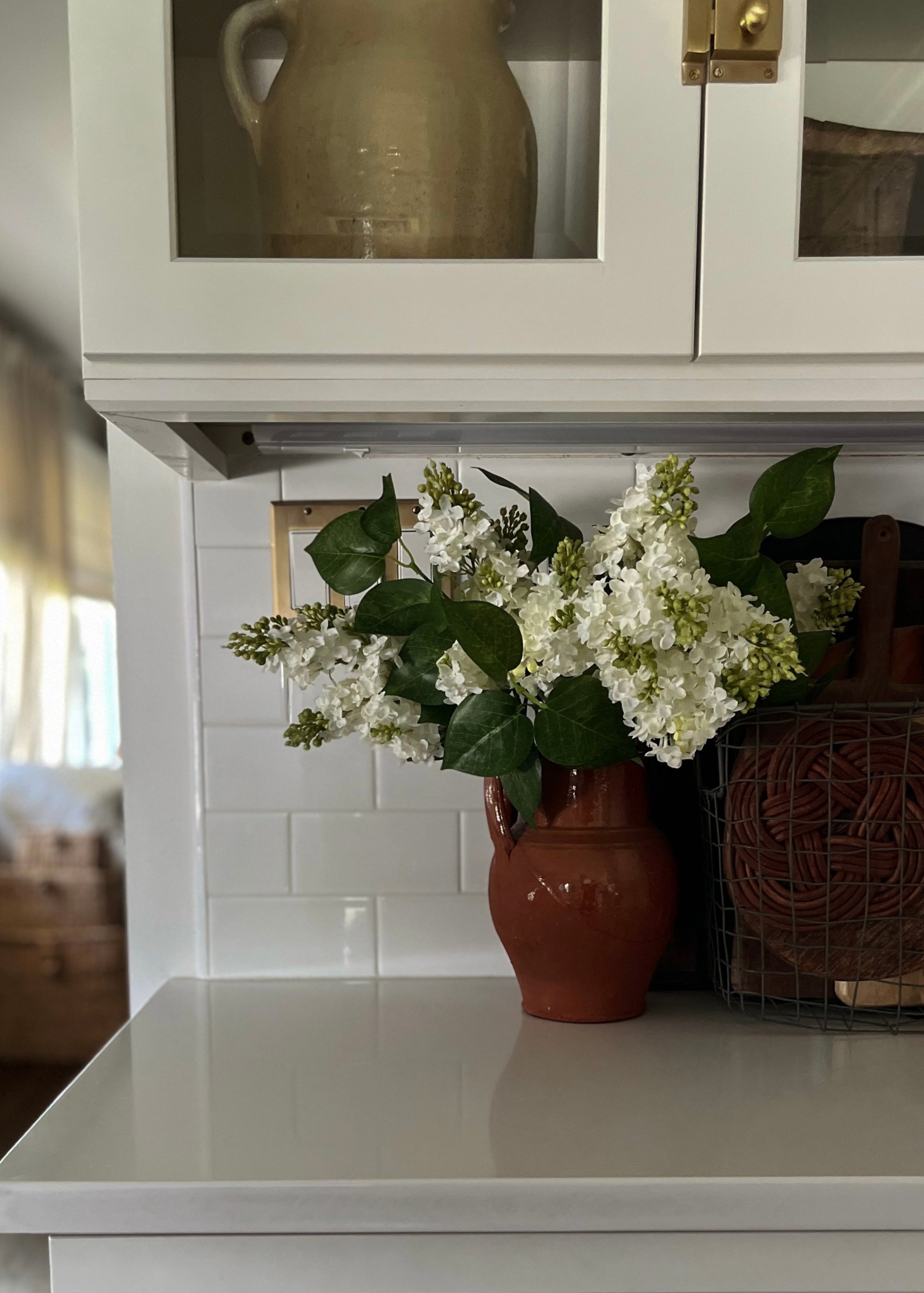 Premium Artificial Blooming Lilac Stem in White - 26"